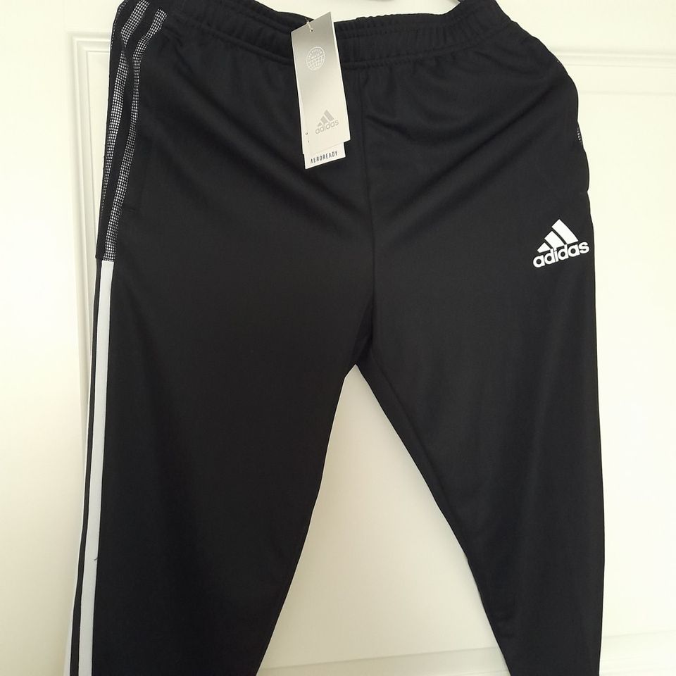 Adidas Tiro21 164 cm poikien verryttelyhousut