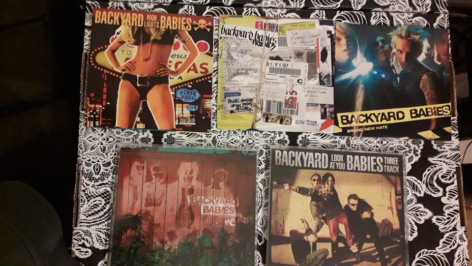 Backyard babies