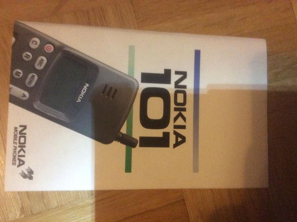 Nokia 101 suomalainen ohjekirja uudenveroinen