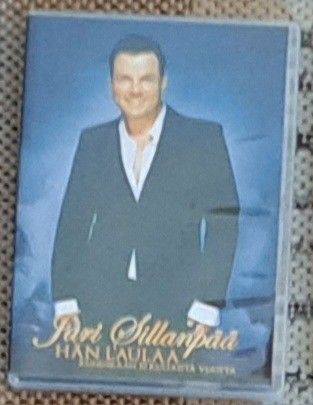 Jari sillanpää hän laulaa dvd