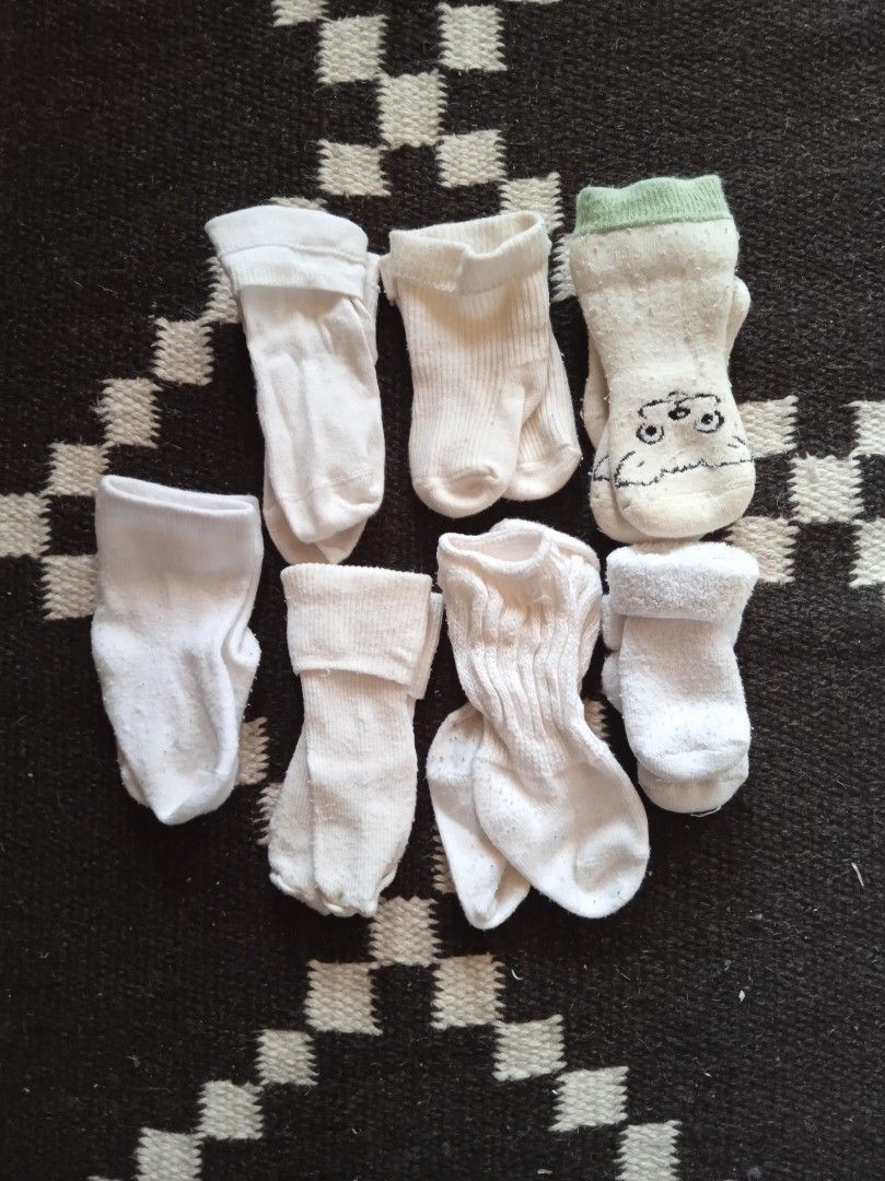 Vauvan sukkia 7 paria