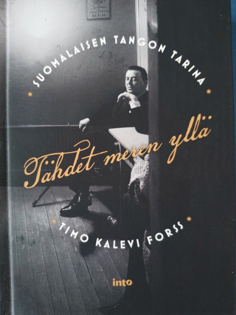 Tähdet meren yllä - suomalaisen tangon tarina