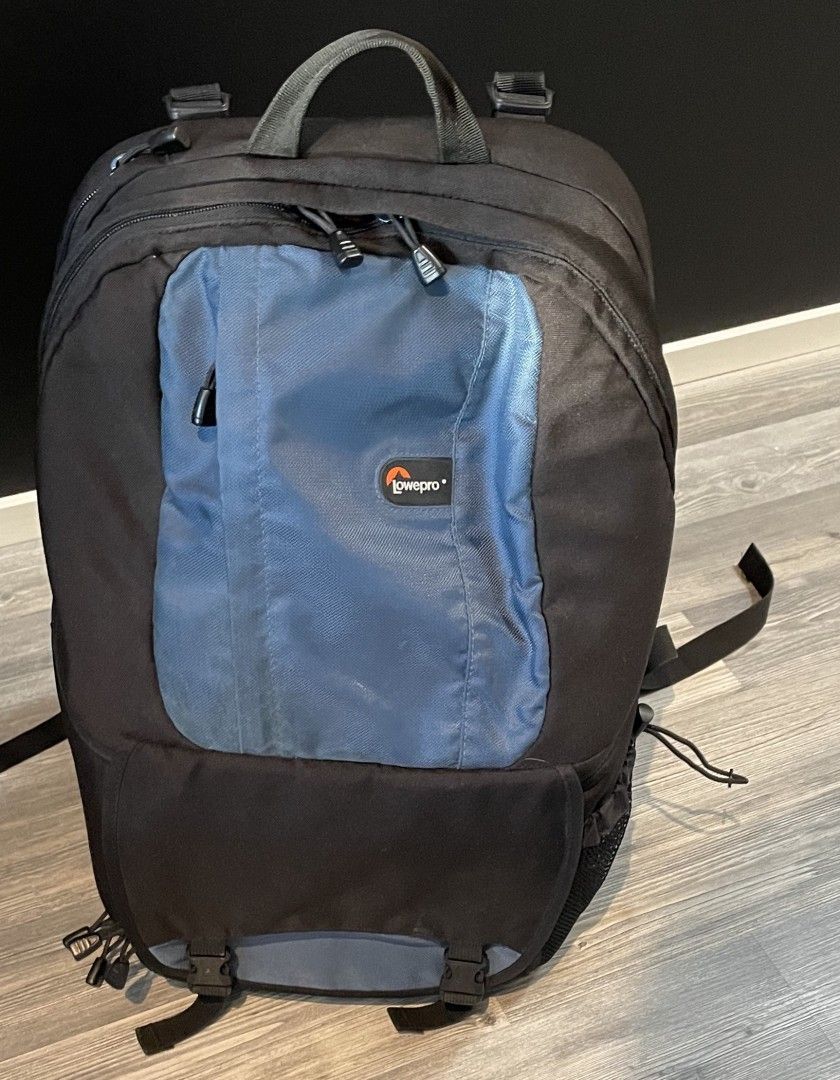 Lowepro Fastpack 350 sinimusta kamerareppu - käytetty