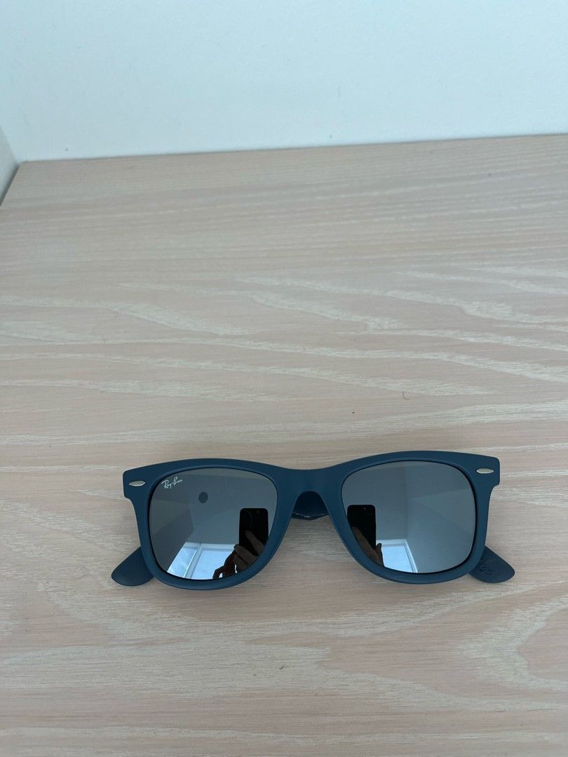 RayBan Wayfarer aurinkolasit