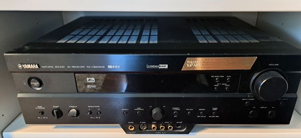 Yamaha RX-V620rds AV-viritinvahvistin