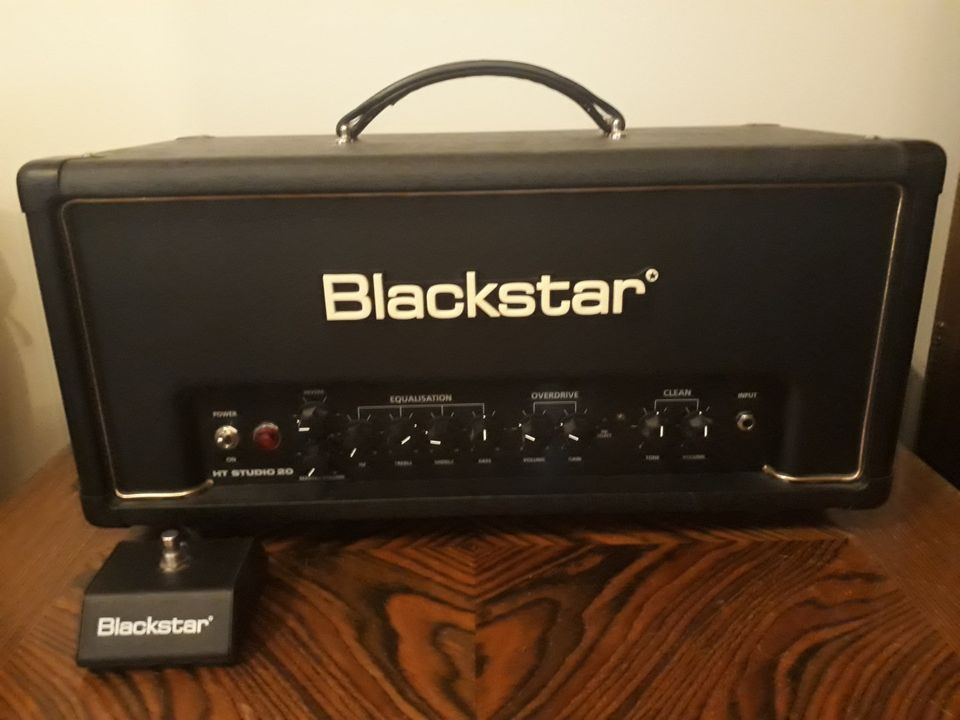 Kitaravahvistin: Blackstar HT Studio 20