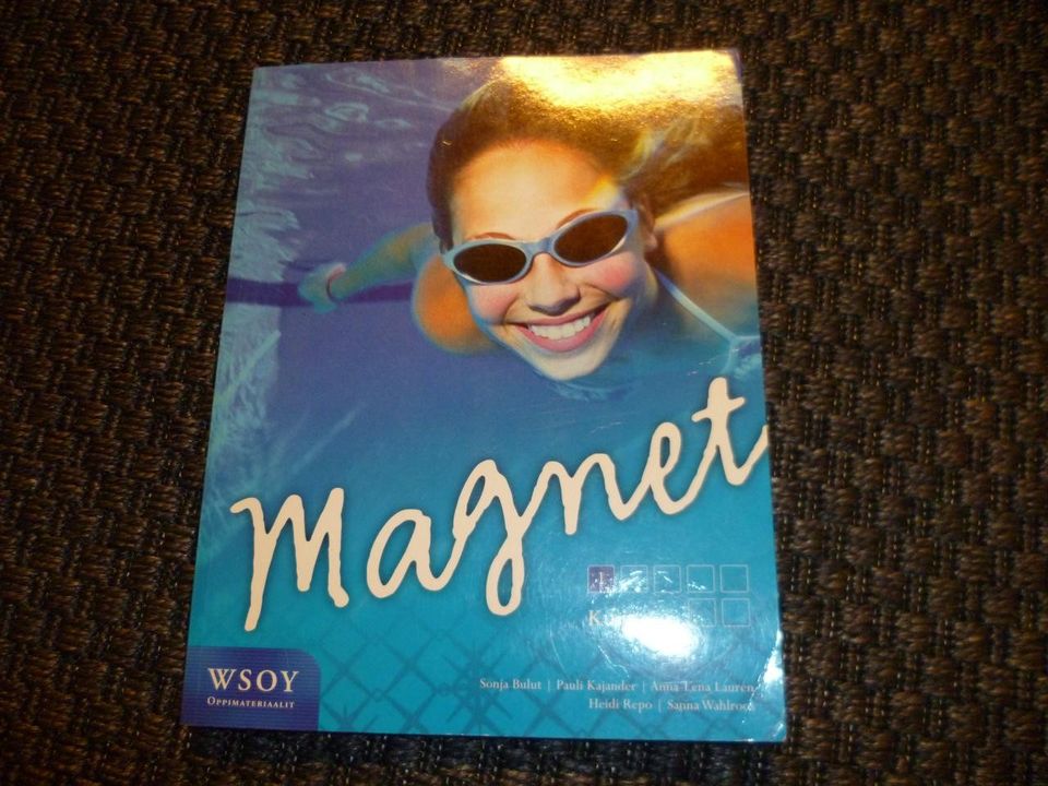 Lukion ruotsinkirja Magnet 1