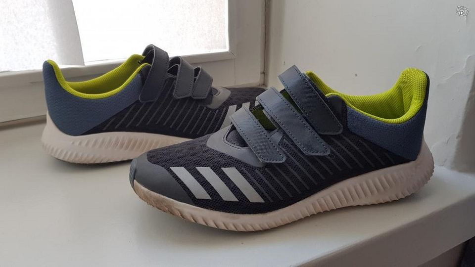 Adidas Eco Ortholite kengät