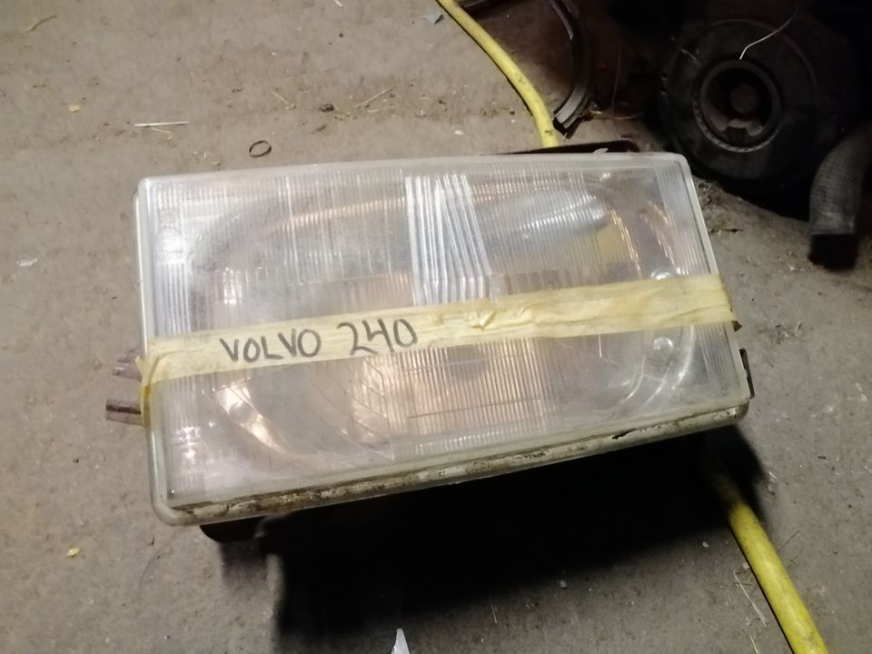 Volvo 240 GL umpio