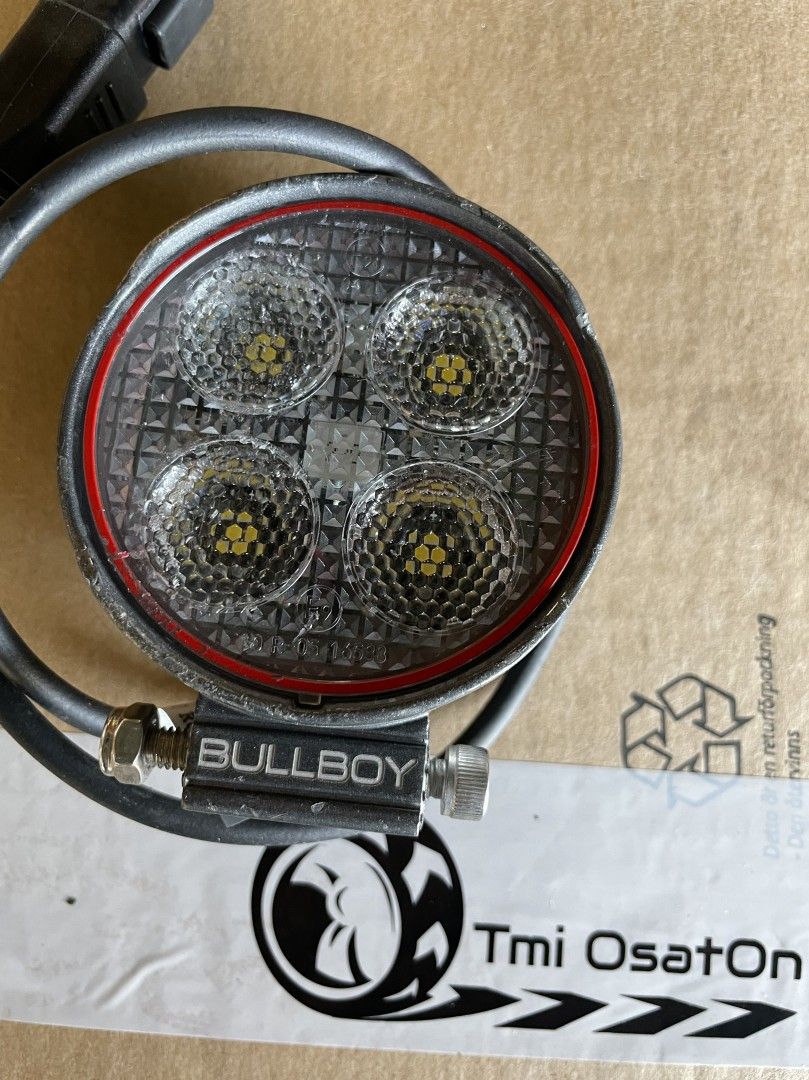 Bullboy lisävalo 24w