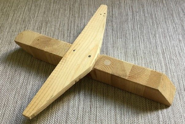 Puusta rakennettu lentokone