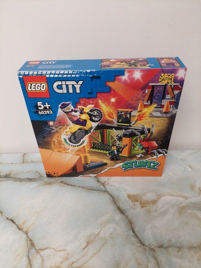 Lego City Stunt park 60293