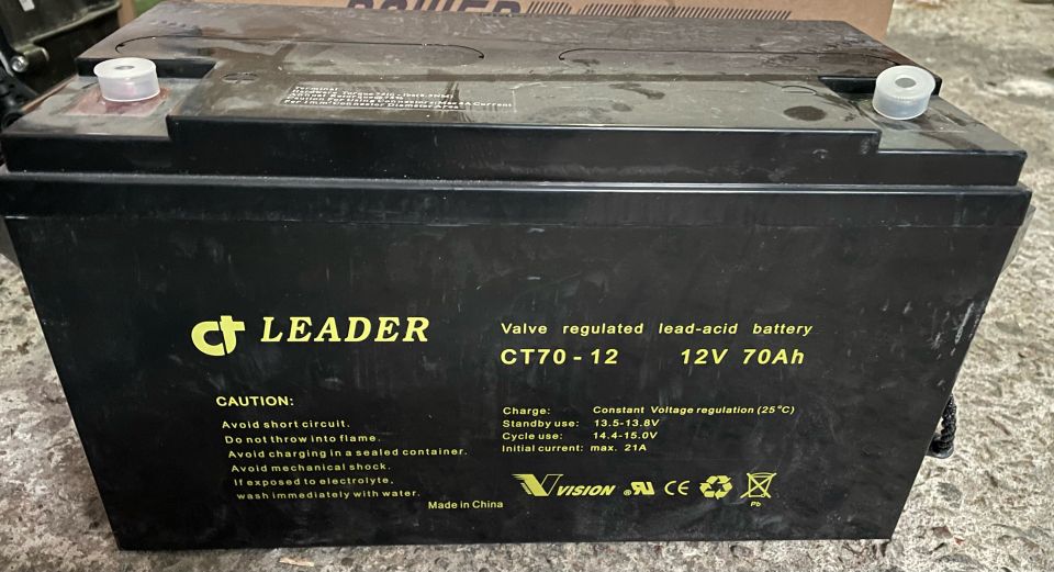 Akku CT-Leader CT70-12 12V/70Ah M6-napa