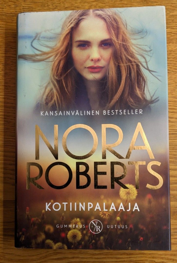 Nora Roberts, Kotiinpalaaja