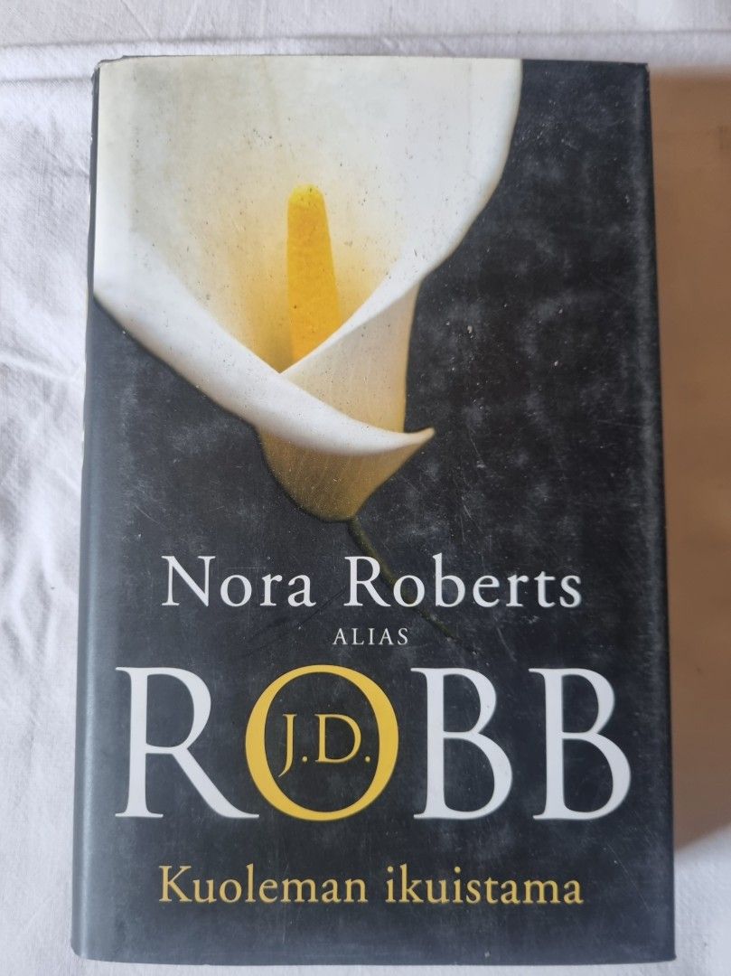 Kuoleman ikuistama - Nora Roberts