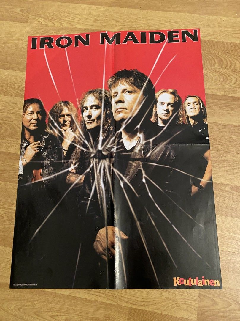 Iron Maiden juliste ( muutama eri ) + postikortti