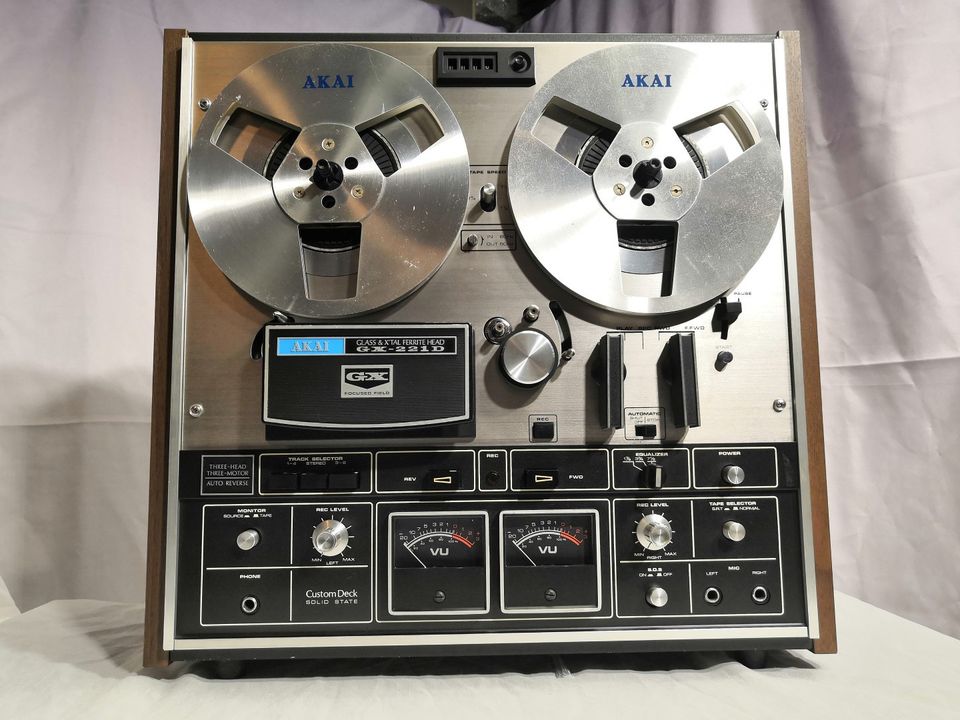 Akai GX-221D Auto-Reverse kelanauhuri