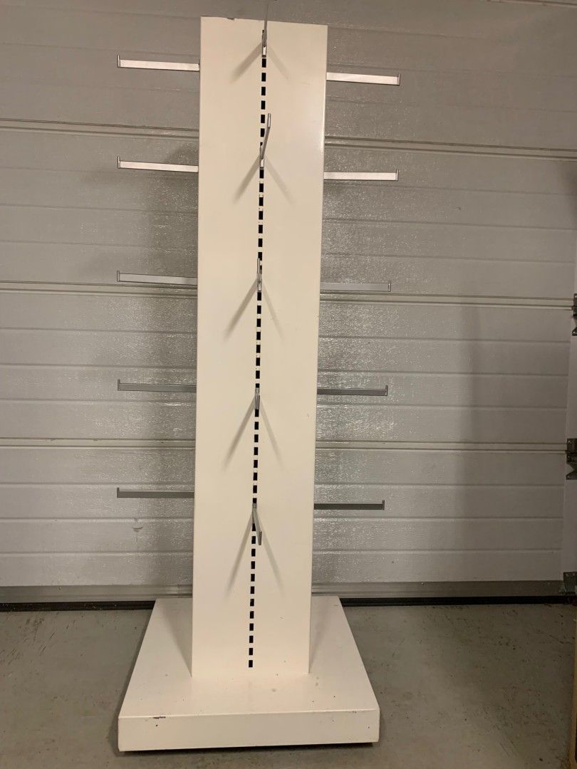 Myymäläkaluste Pyloni (172*60/30 cm)
