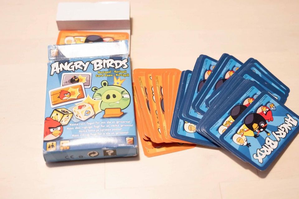 Angry birds - korttipeli