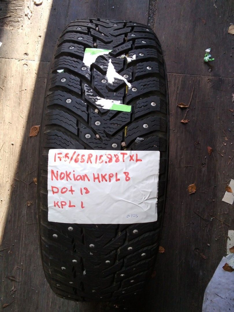 Nastarenkaat 175/65R15 88Txl Nokian Hkpl8 1kpl