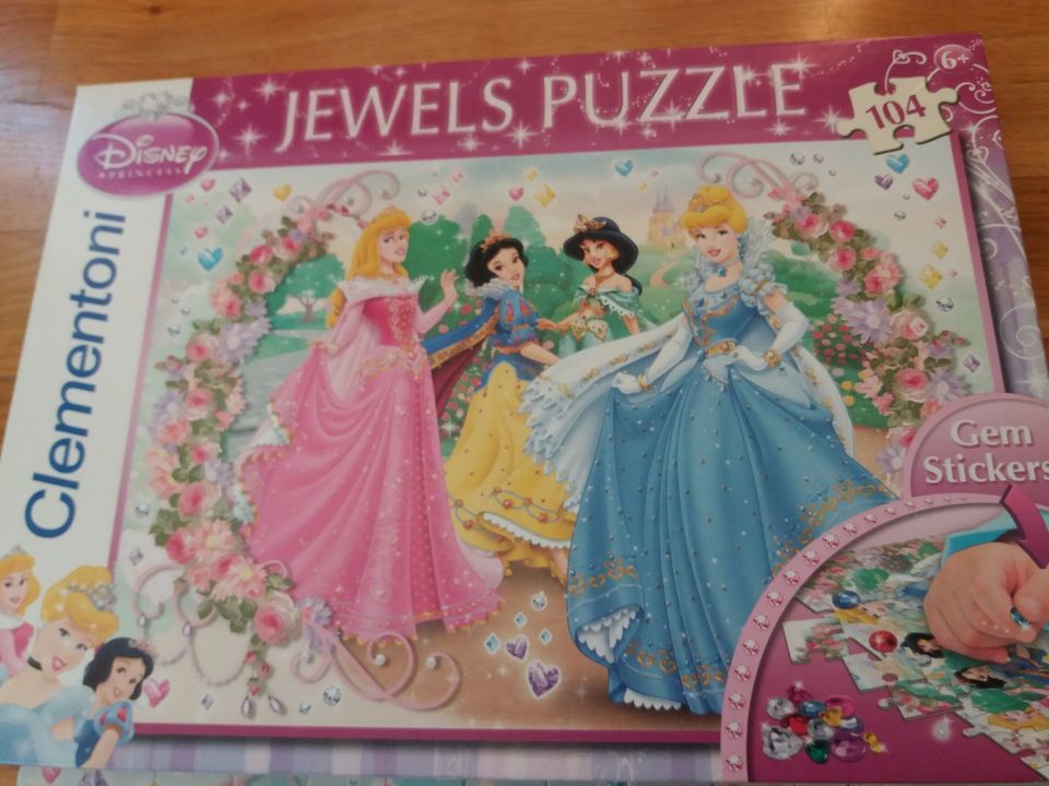 Jewels Puzzle timanttipalapeli