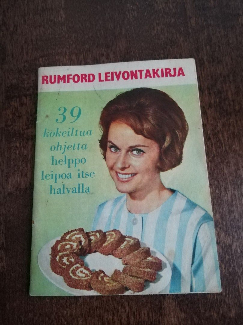 Vanha ihastuttava Rumford leivontakirja