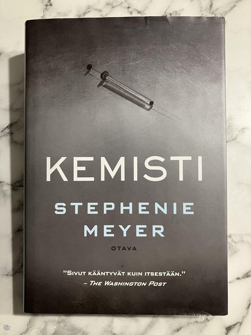 Stephenie Meyer : Kemisti