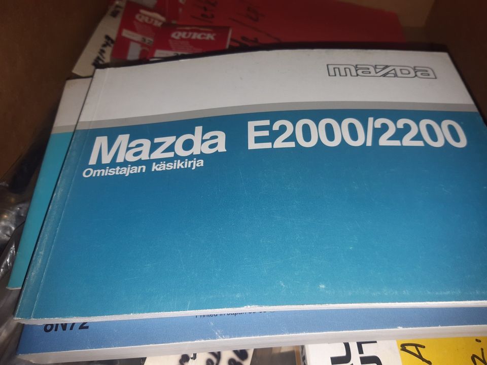 Mazda e2000/2200