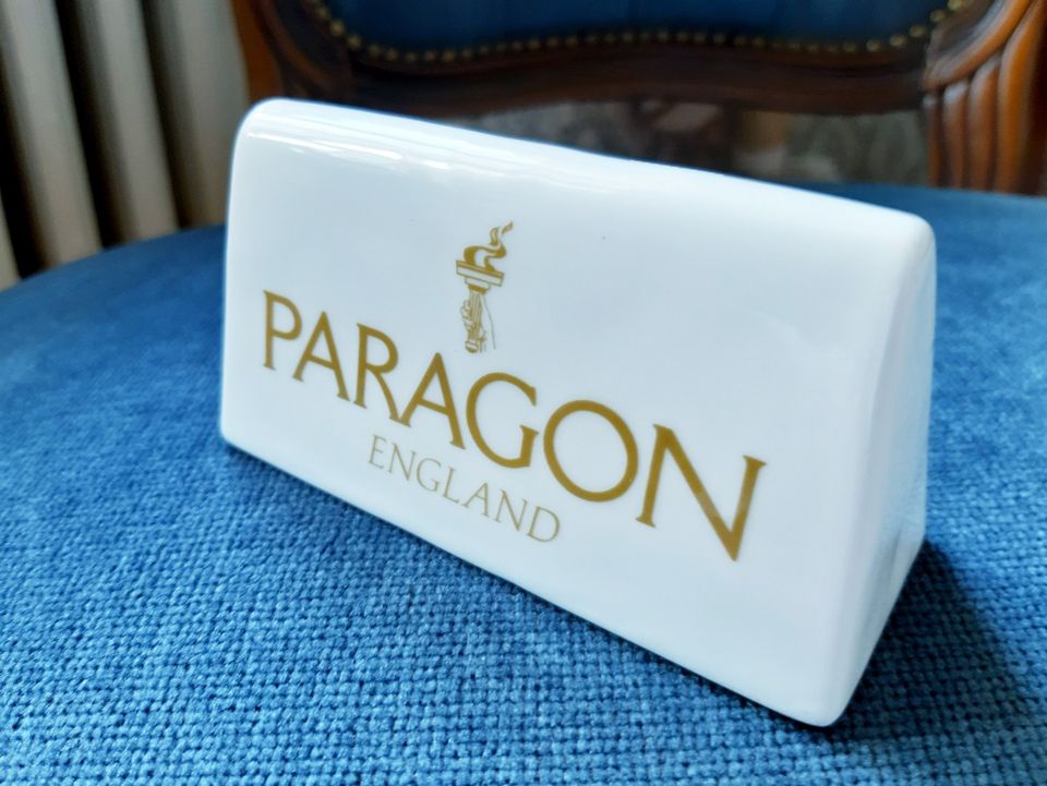 Paragon England pöytävaraaja