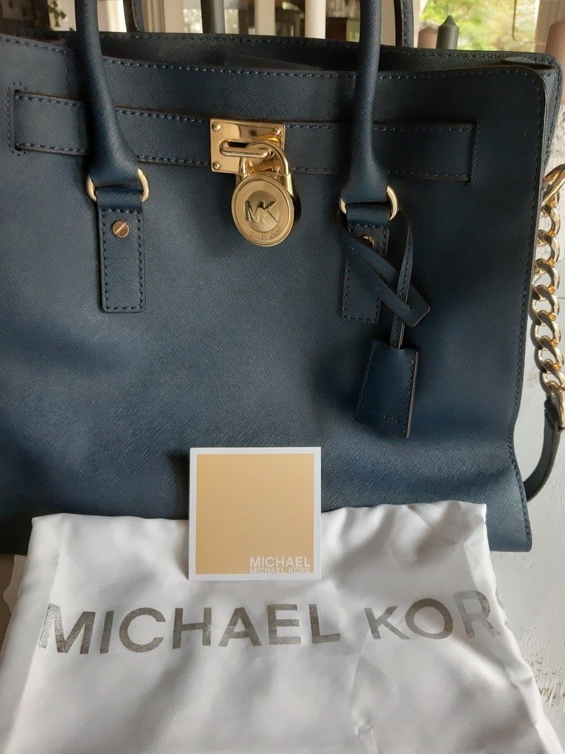 Uusi Michael Kors-nahkalaukku