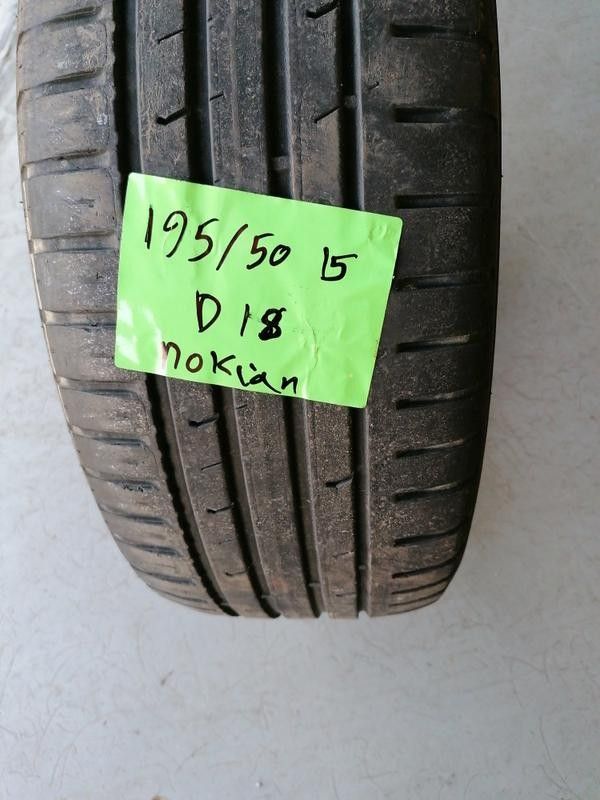 Kesärengas 195/50R15 nokian 1 kpl Q102 myyty/varattu