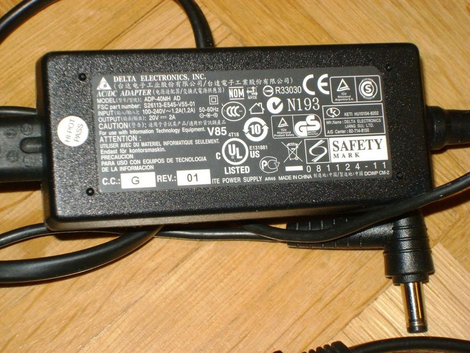 Virtalähde 20V 2.0A 40W