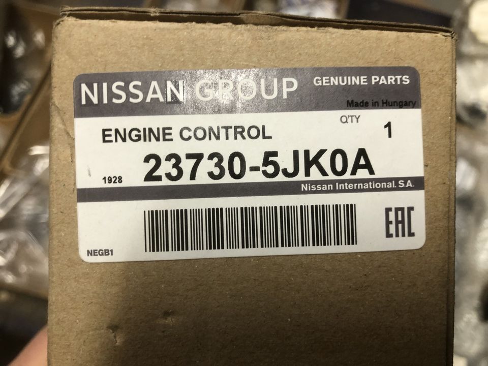 Nissan Navara D23 2.3D Ohjainlaite 23730-5JK0A
