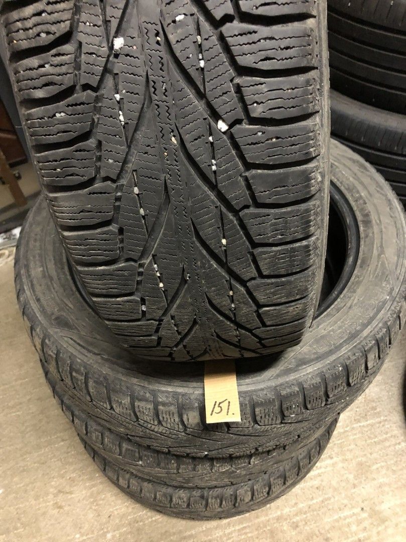 225/55 R 19 kitkarenkaat