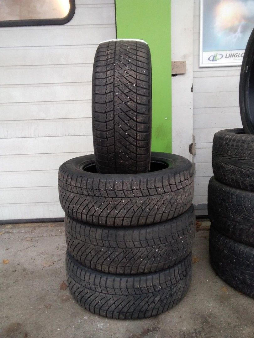 205/55R16 94T Continental Kitkarenkaat Q167