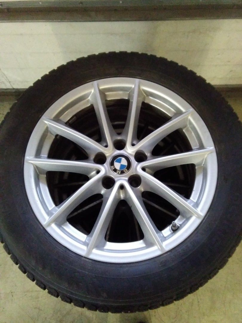 225/55R17 101T käytetyt renkaat ja vanteet Bmw