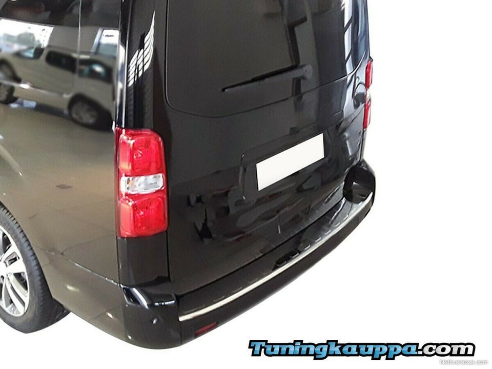 Toyota Proace takapuskurin suojalista