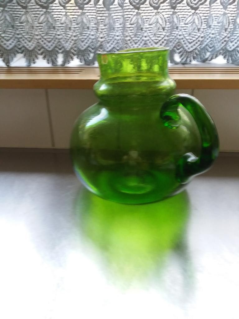 Humppilan lasin iso vihreä maljakko 80-luvulta