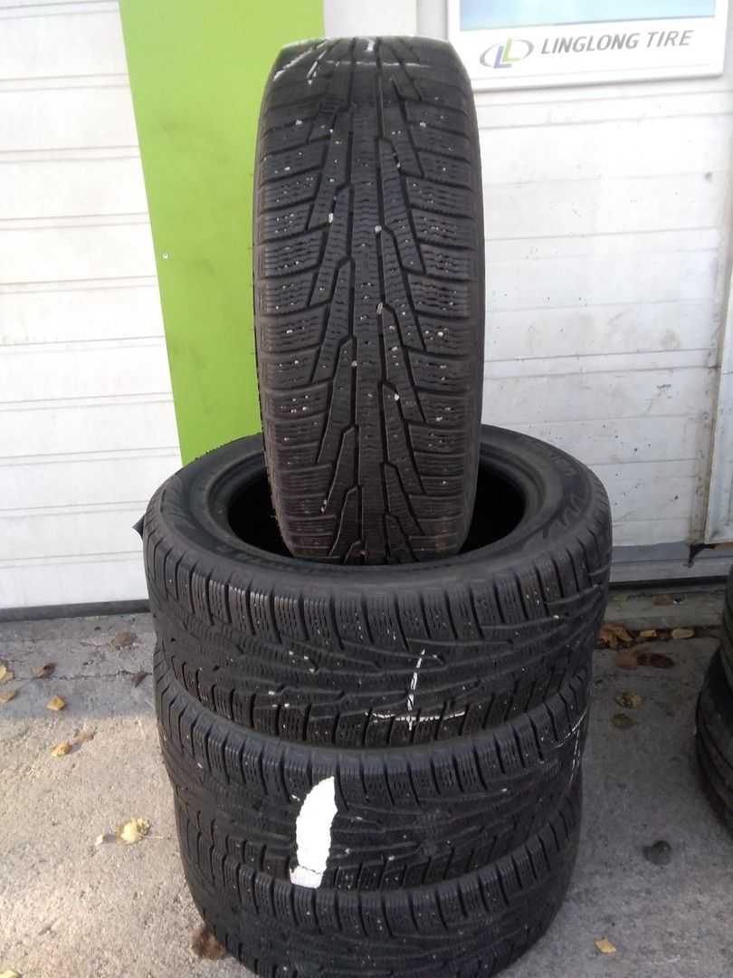 205/55R16 94R Nokian käytety Kitkarenkaat