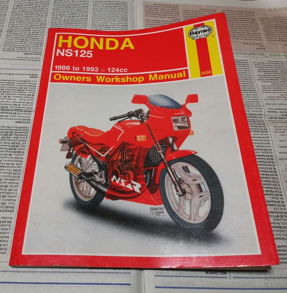 Honda nsr 125 korjauskirja