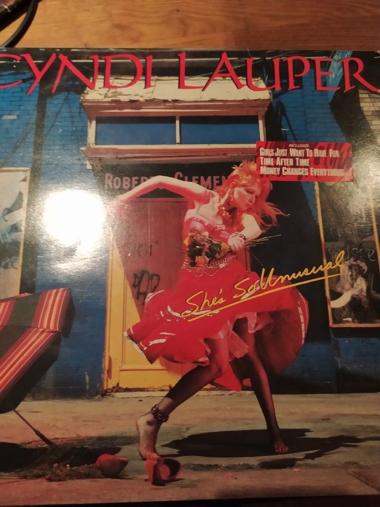 Cyndi Lauper, She's so unusual LP