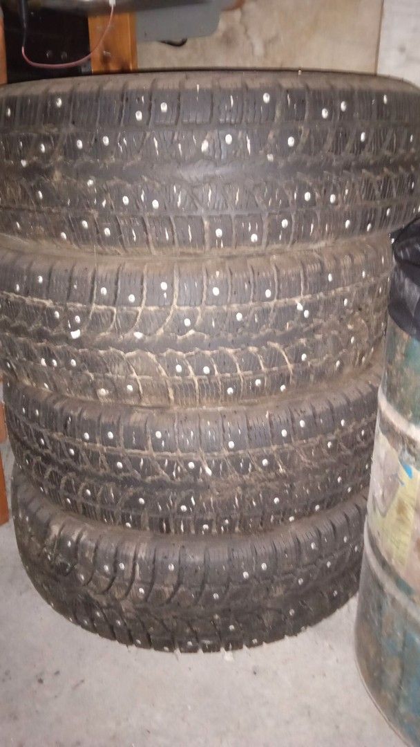 Kama 505 Irbis 175/65R14 nastarenkaat