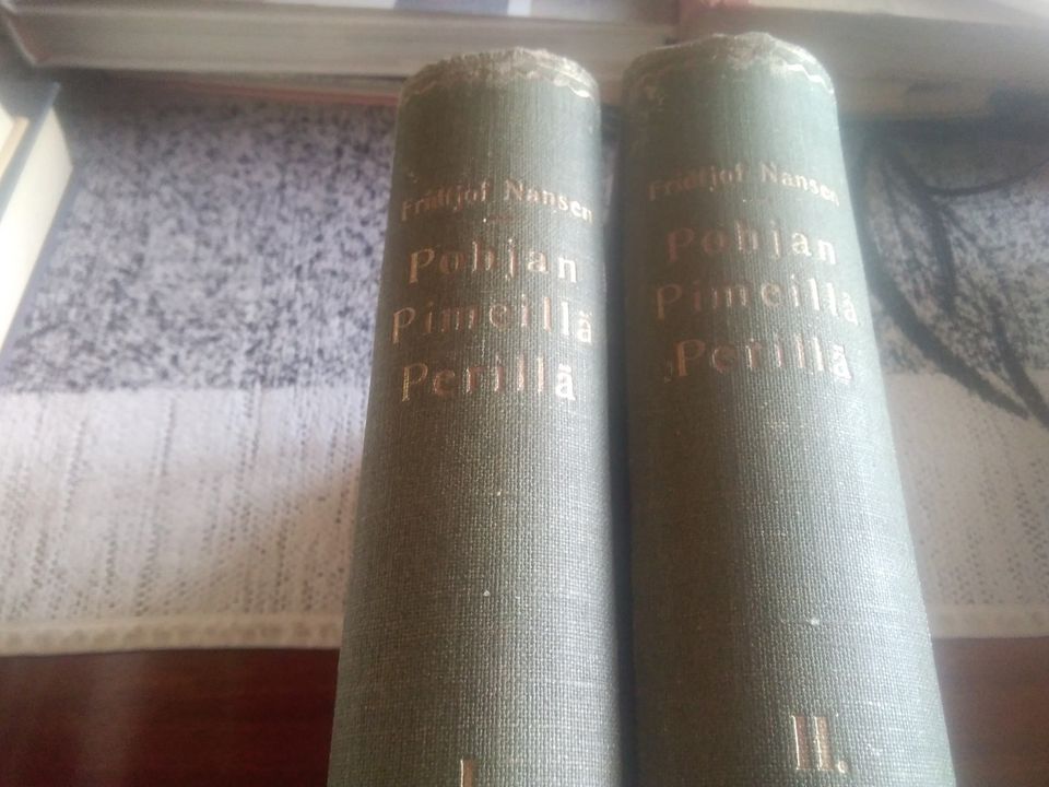 Pohjan pimeillä perillä. 1-2, Fridtjof Nansen