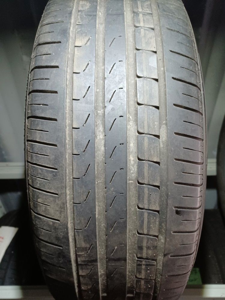 225/60 R17 99V Pirelli käytetyt kesärenkaat