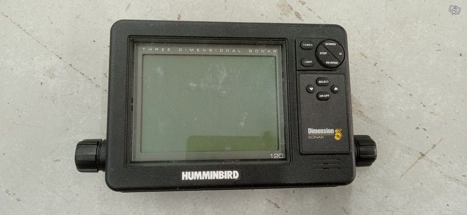 Humminbird dimension 3 sonar näyttö