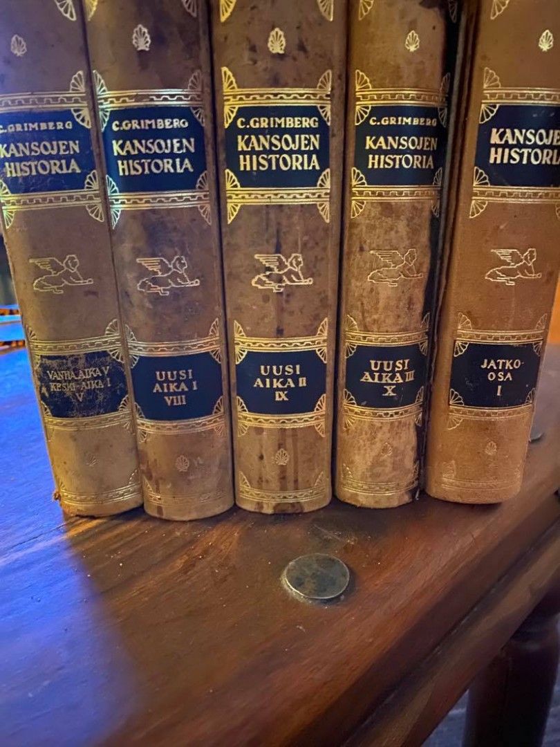 Kansojen historia- kirjoja 1931-1947