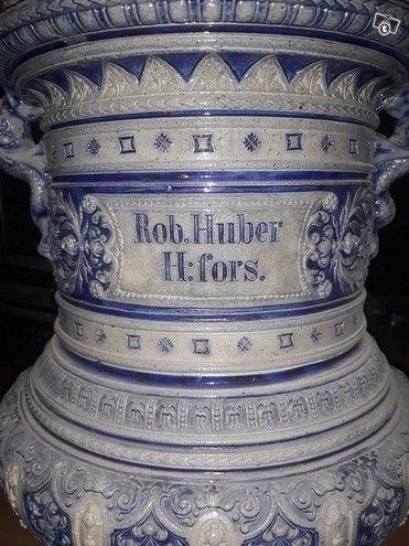 Uniikki Rob.Huber H:fors.1800-l.Vedenpuhdistin