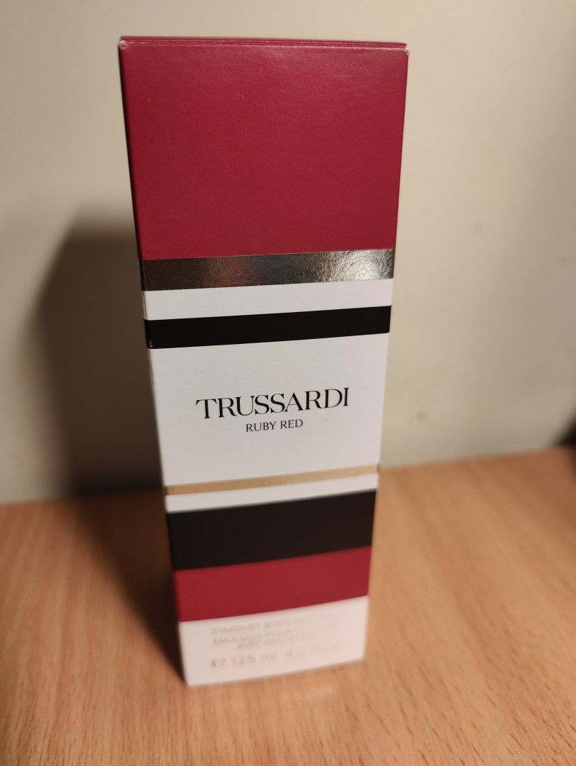 Trussardi Ruby Red Stardust Body Emulsion 125 ml