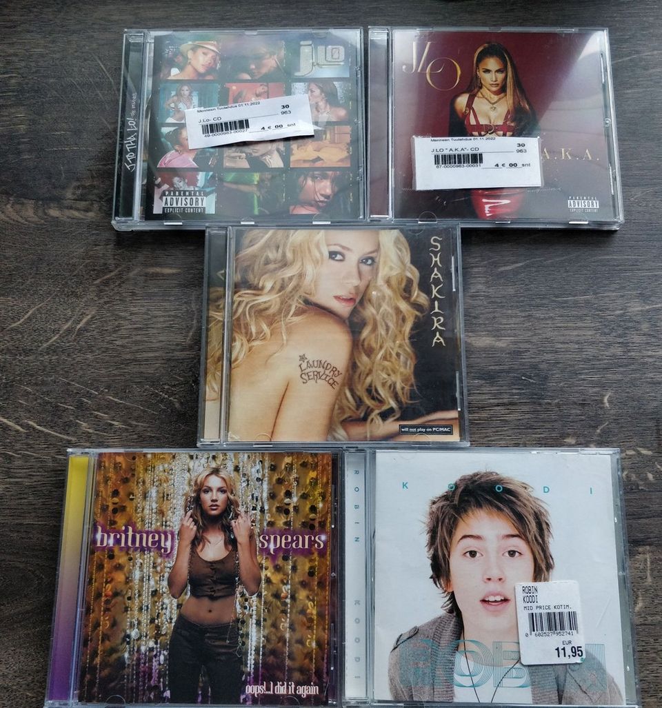 JLO, Britney Spears, Shakira, Robin- CD