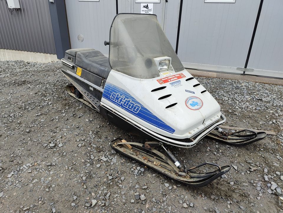 Skidoo trapper osia